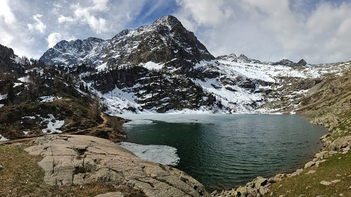 Nella fotografia: il lago della Sella inferiore | Coop. MdM.