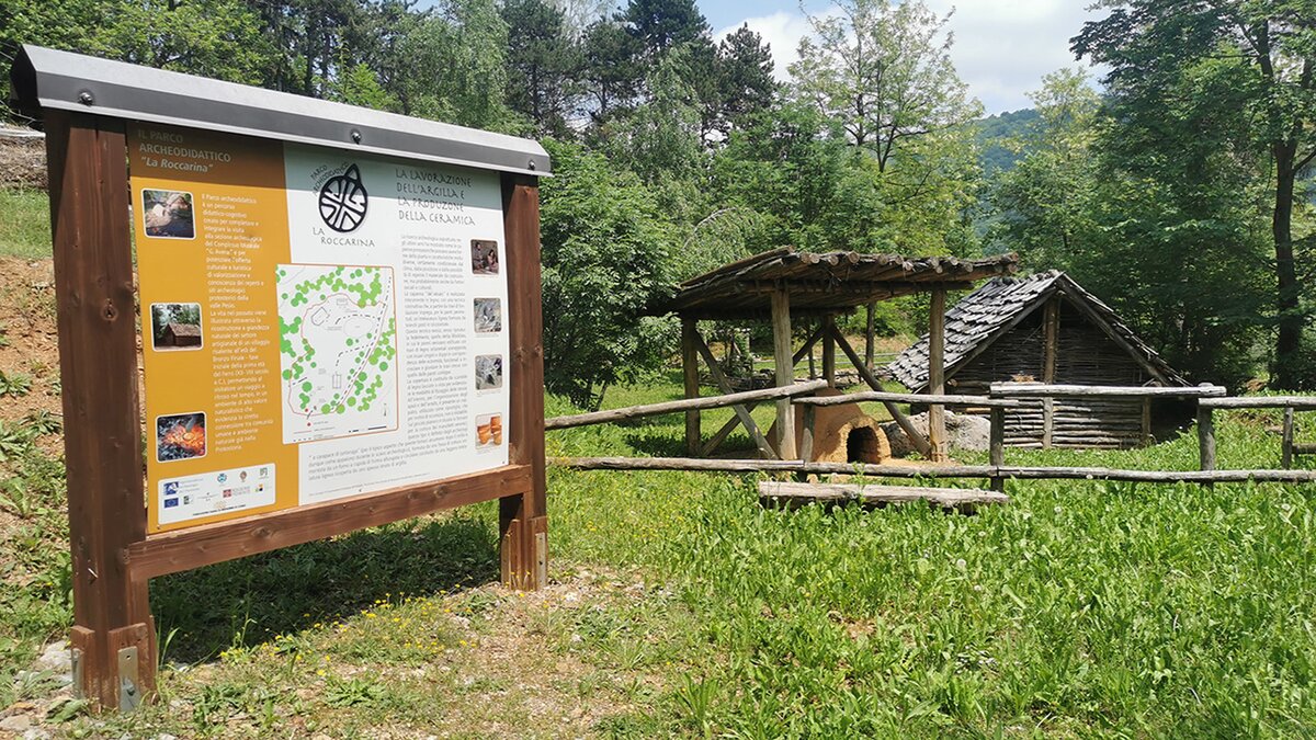 Fotografia: L'area archeo-didattica La Roccarina | G. Bernardi.