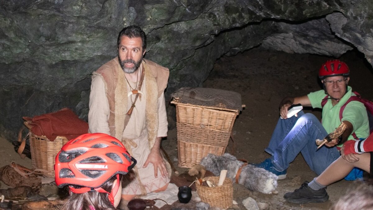 Dentro le Grotte del Bandito | E. Paschetto