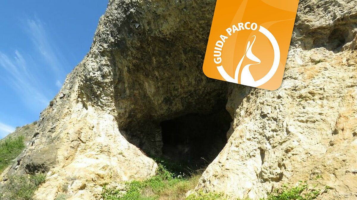 Fotografia di A. Rivelli delle Grotte di Aisone